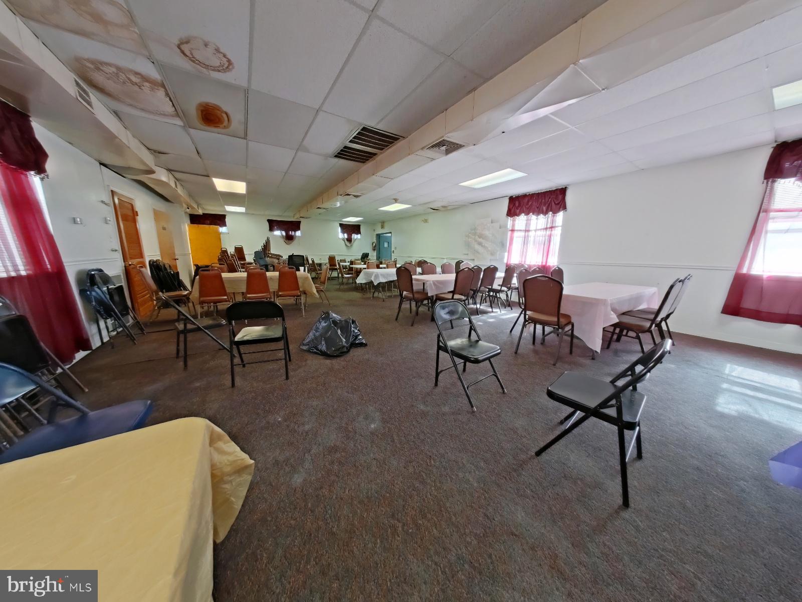 FRANKLINVILLE - Commercial Sale