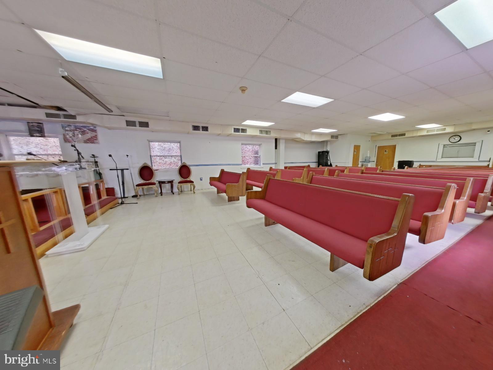 FRANKLINVILLE - Commercial Sale