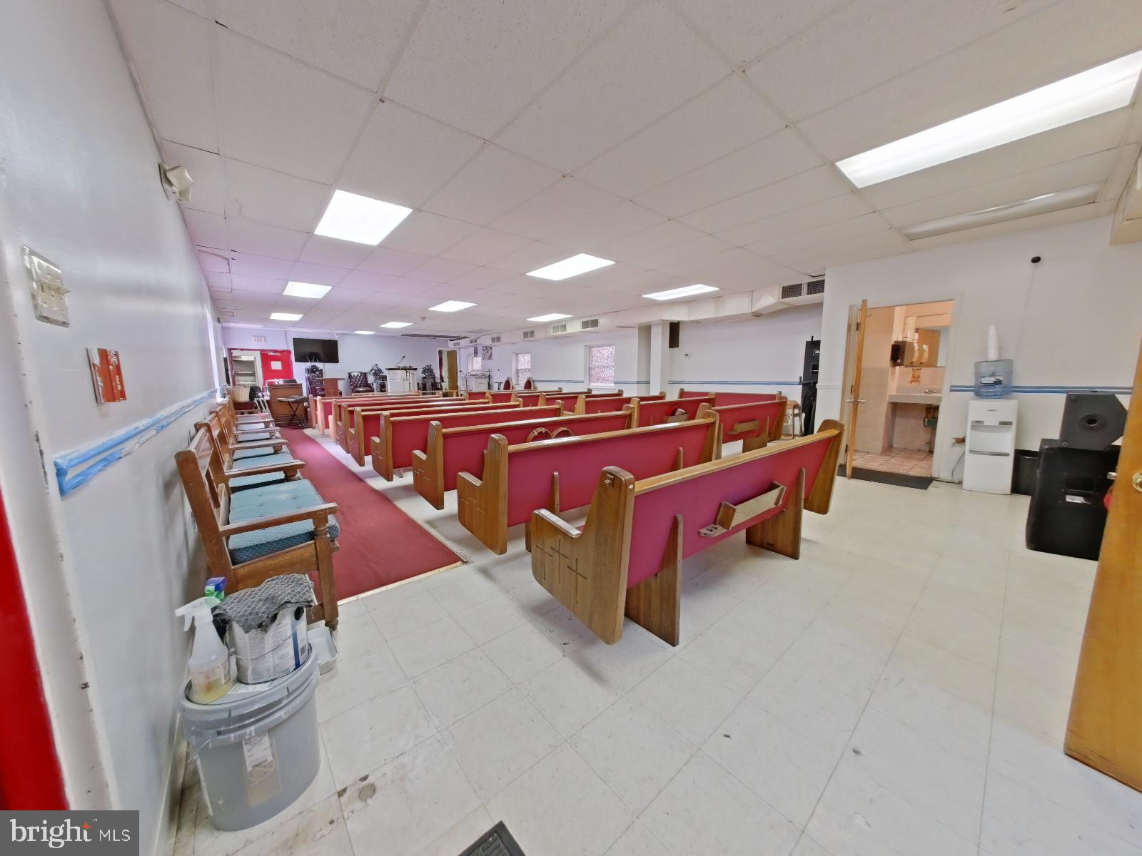 FRANKLINVILLE - Commercial Sale