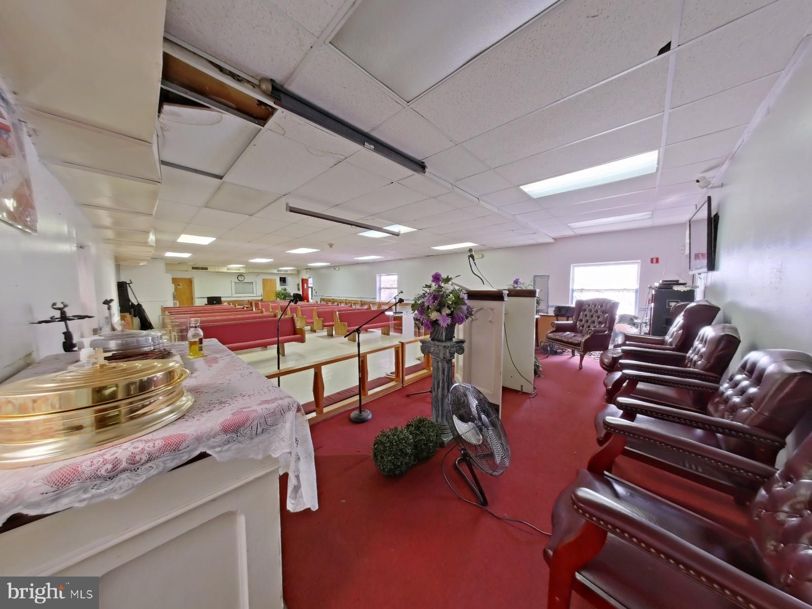 FRANKLINVILLE - Commercial Sale