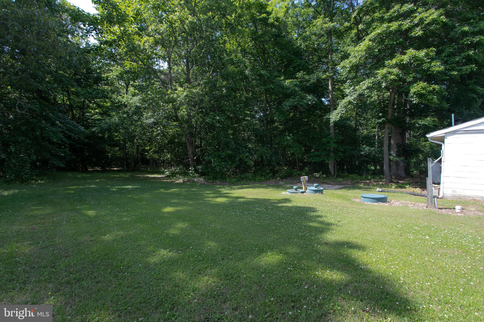 POMFRET ESTATES - Residential