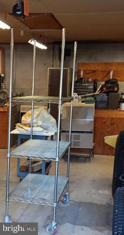 POMFRET ESTATES - Residential