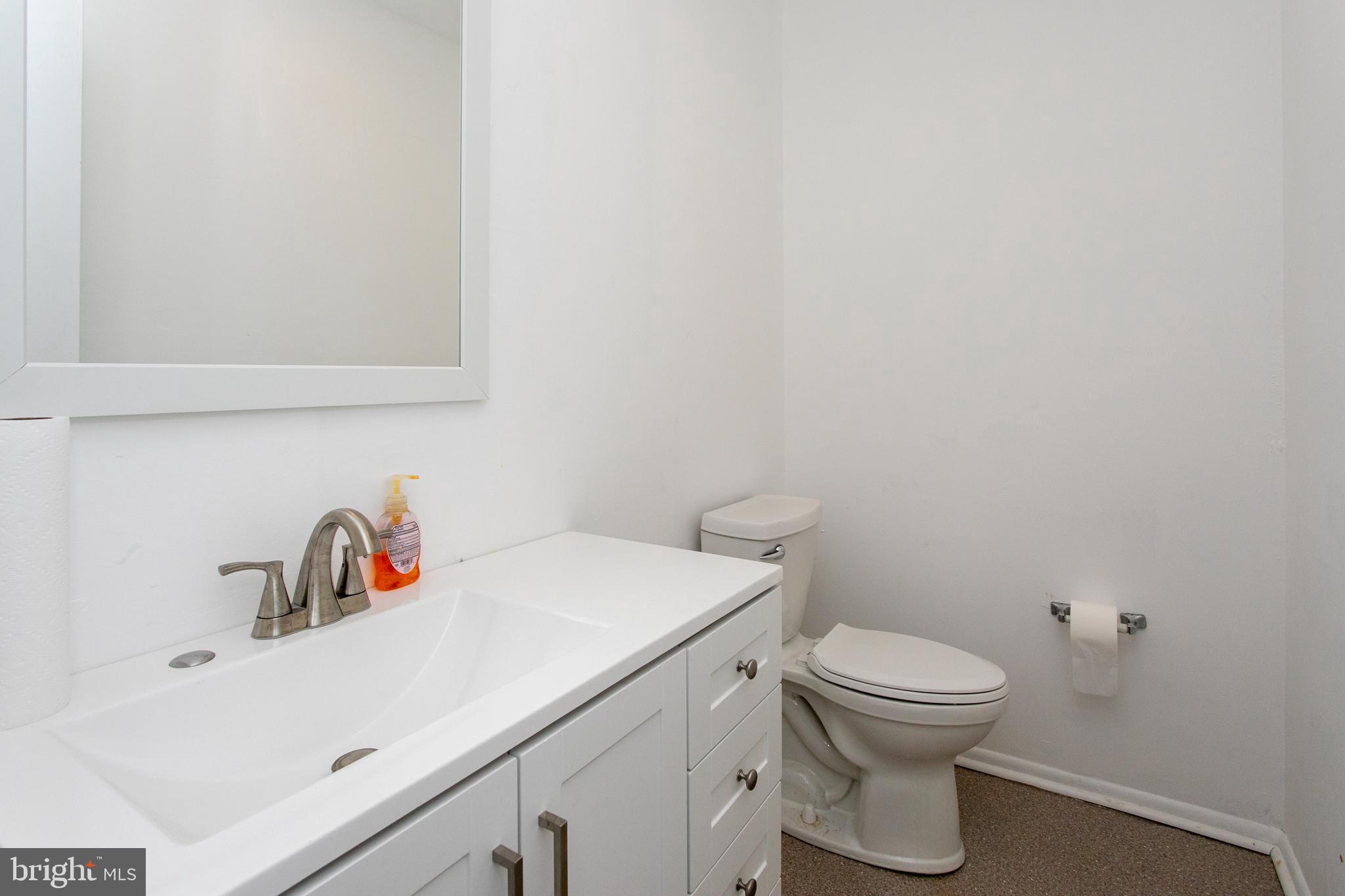 POMFRET ESTATES - Residential