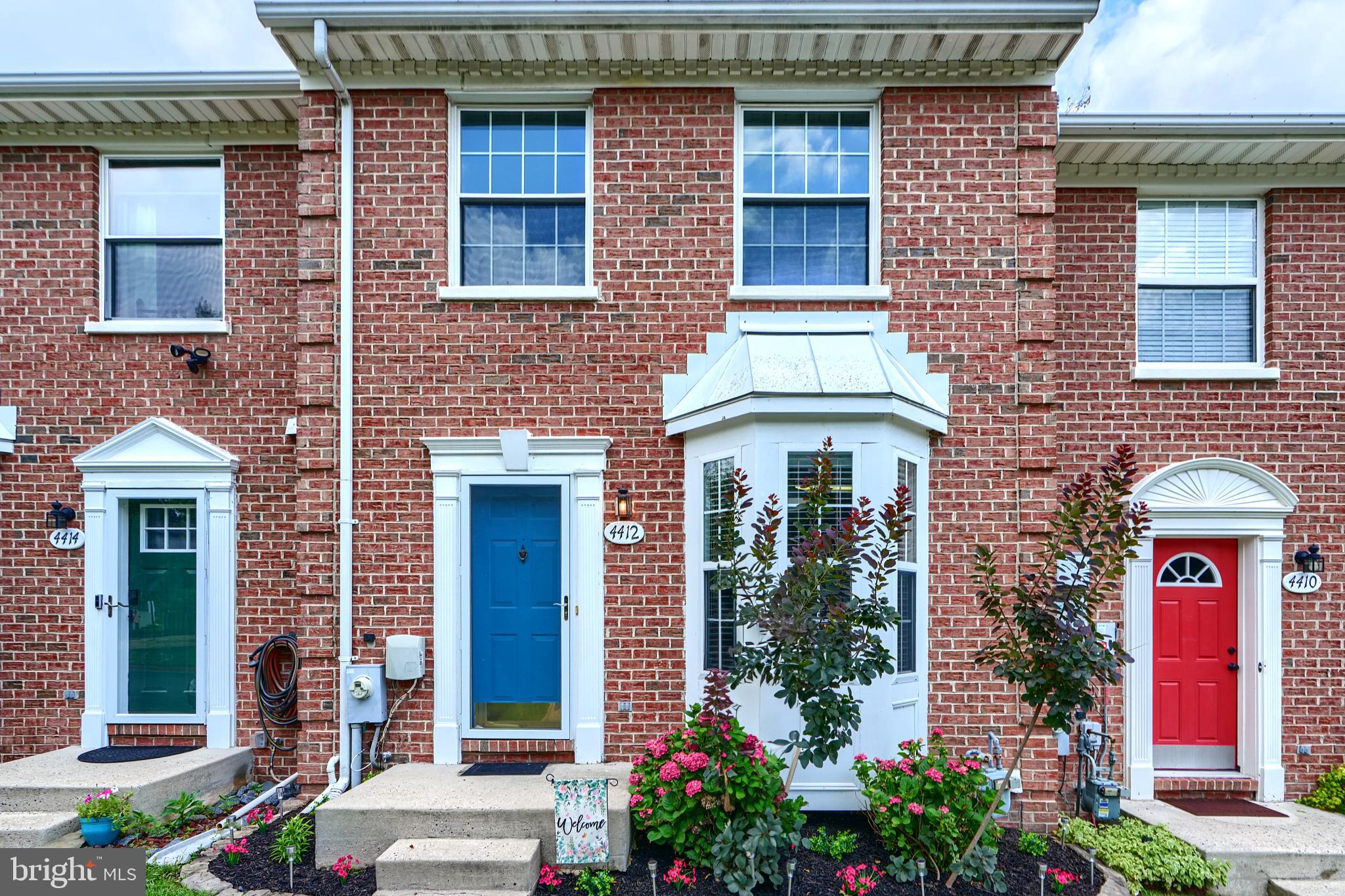 4412 GREENWICH COURT