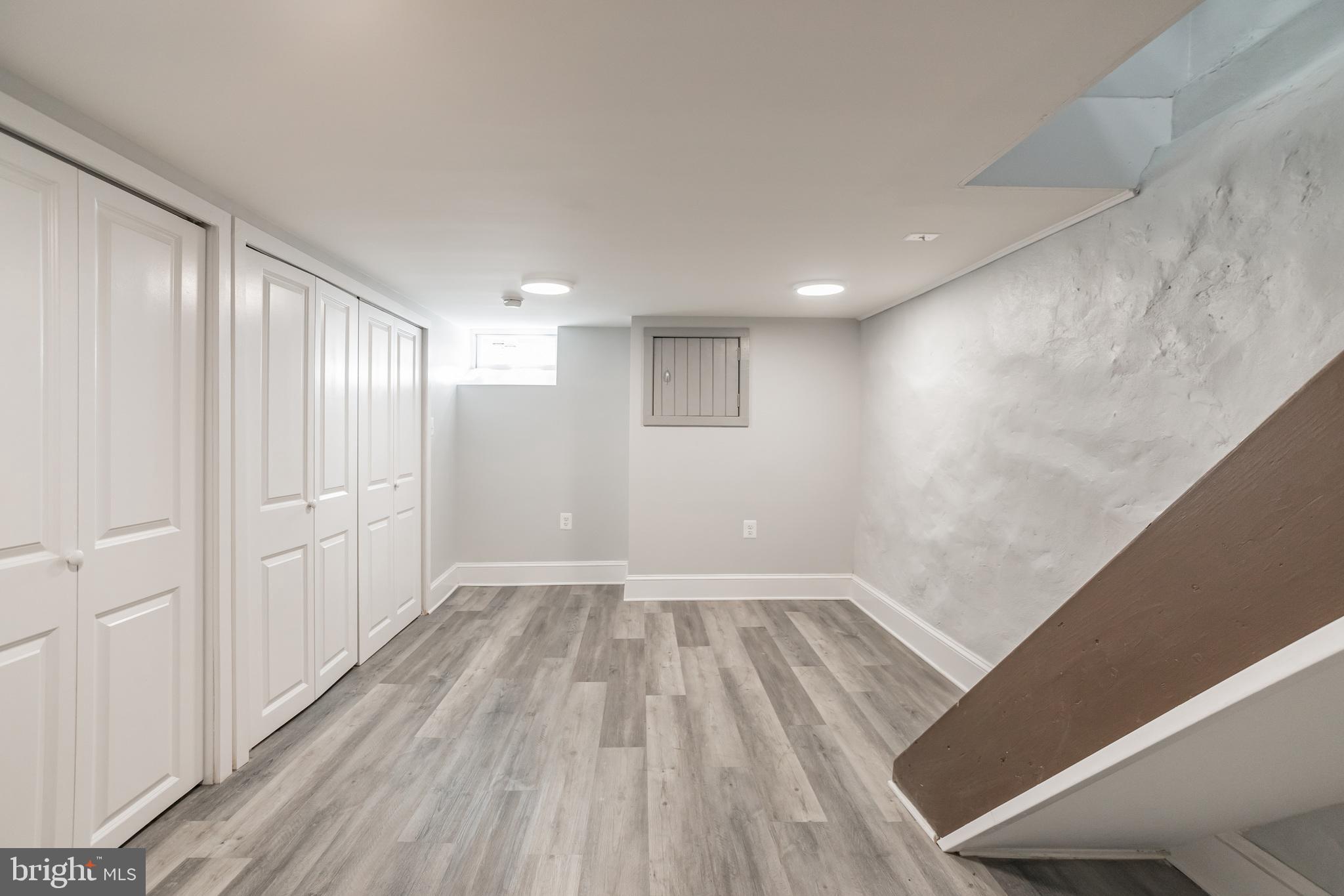 POINT BREEZE - Residential