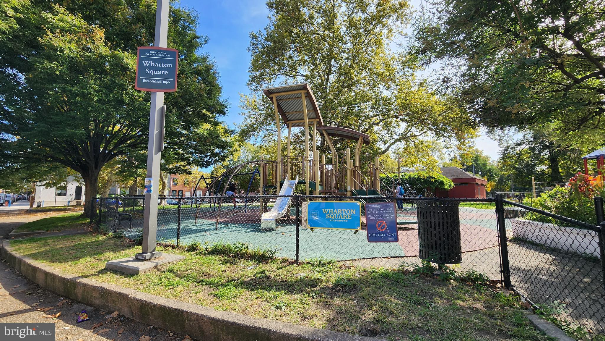 POINT BREEZE - Residential