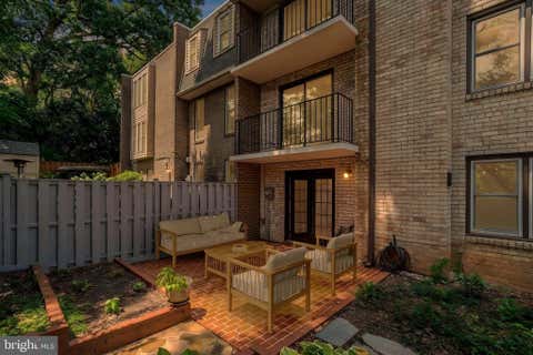 Townhouse For Sale - 2130 Military Road<br/> Arlington County, ARLINGTON, VA 22207
