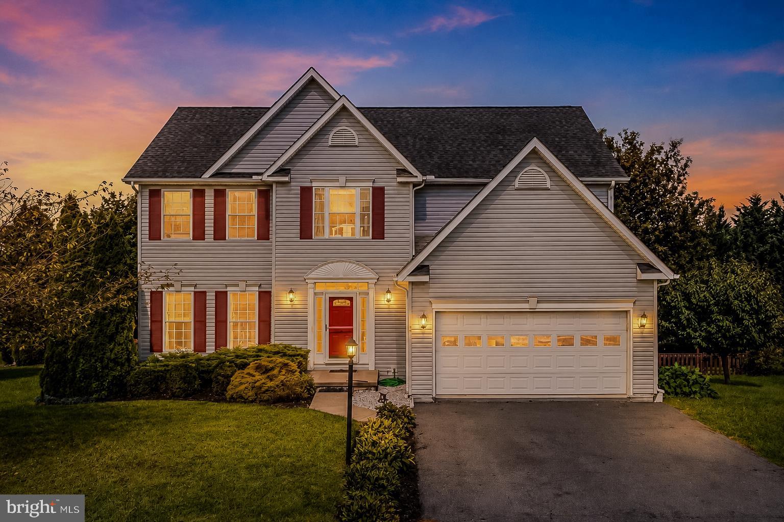 13 CREIGHTON COURT