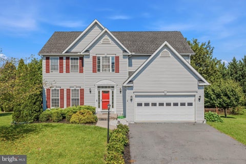 Homes For Sale - 13 Creighton Court<br/> MARTINSBURG, WV 25404