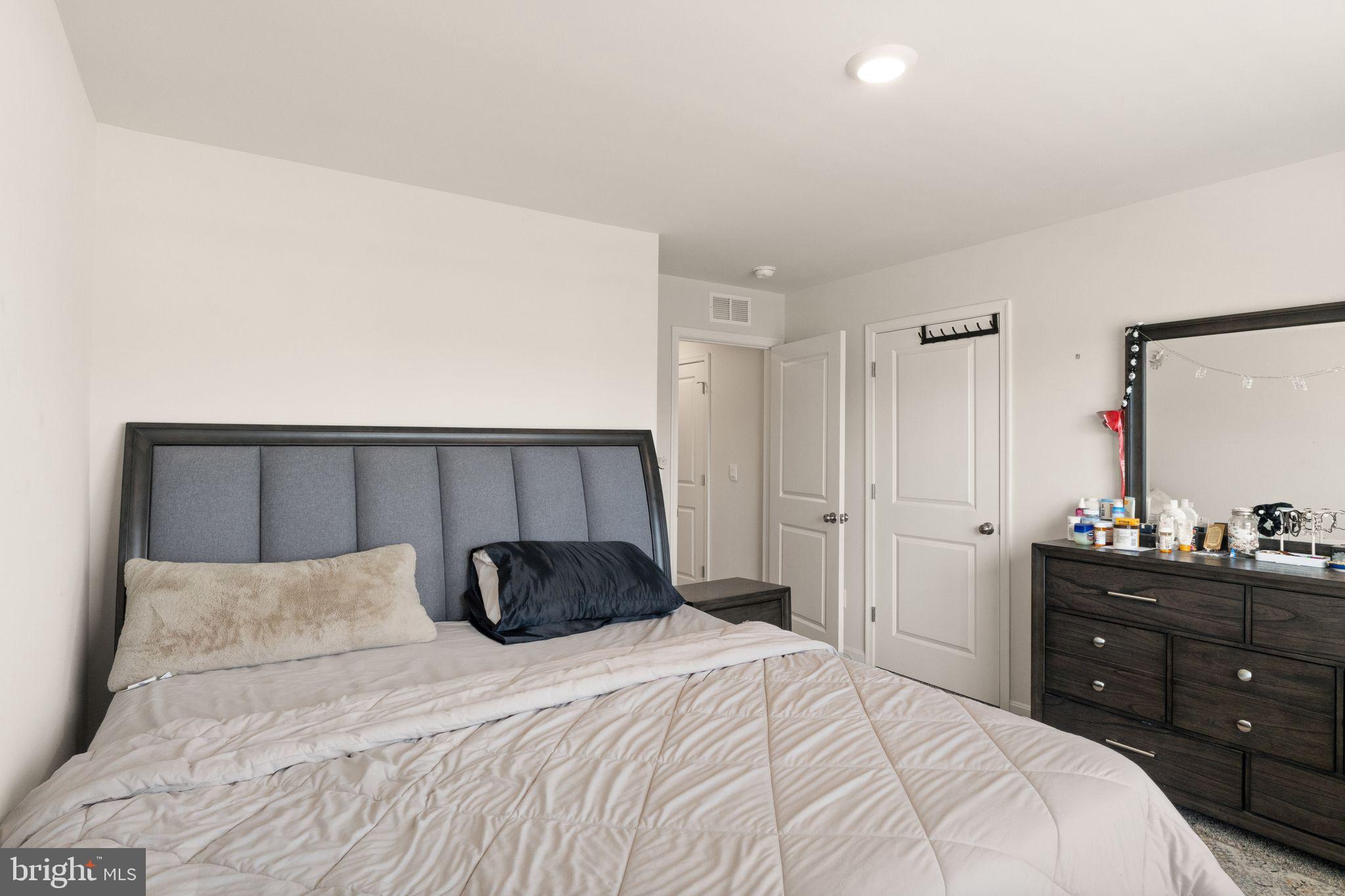 WEST WIND - Residential