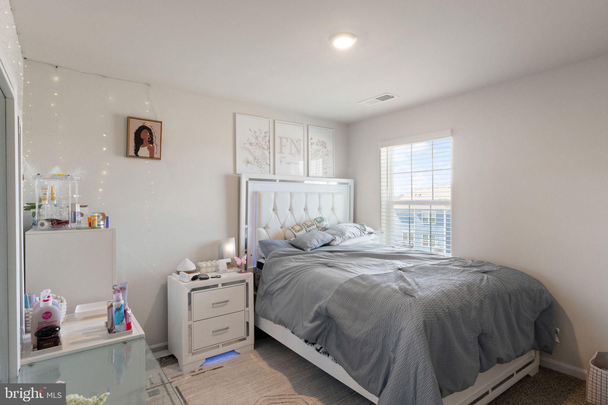 WEST WIND - Residential