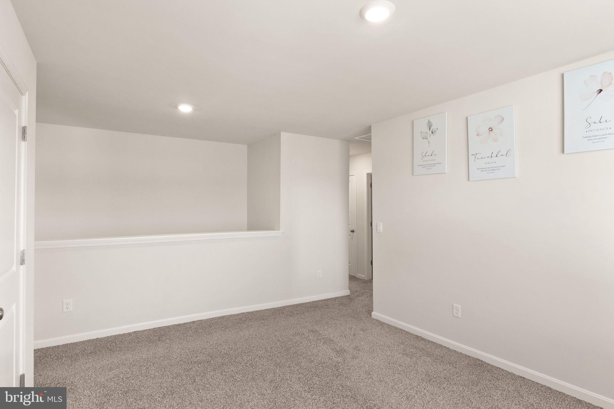 WEST WIND - Residential