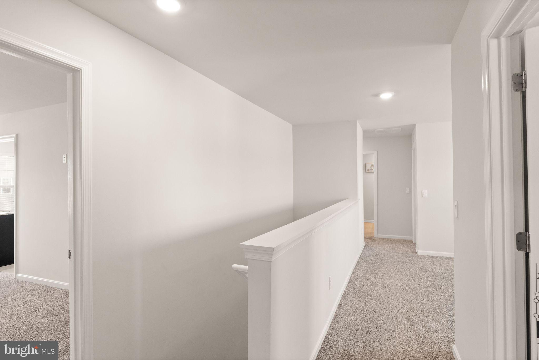 WEST WIND - Residential