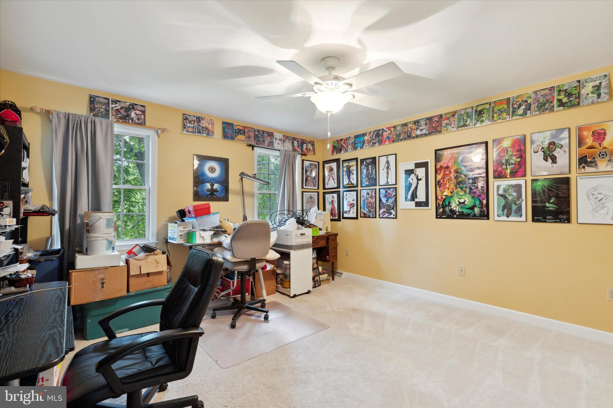 WOODS EDGE - Residential