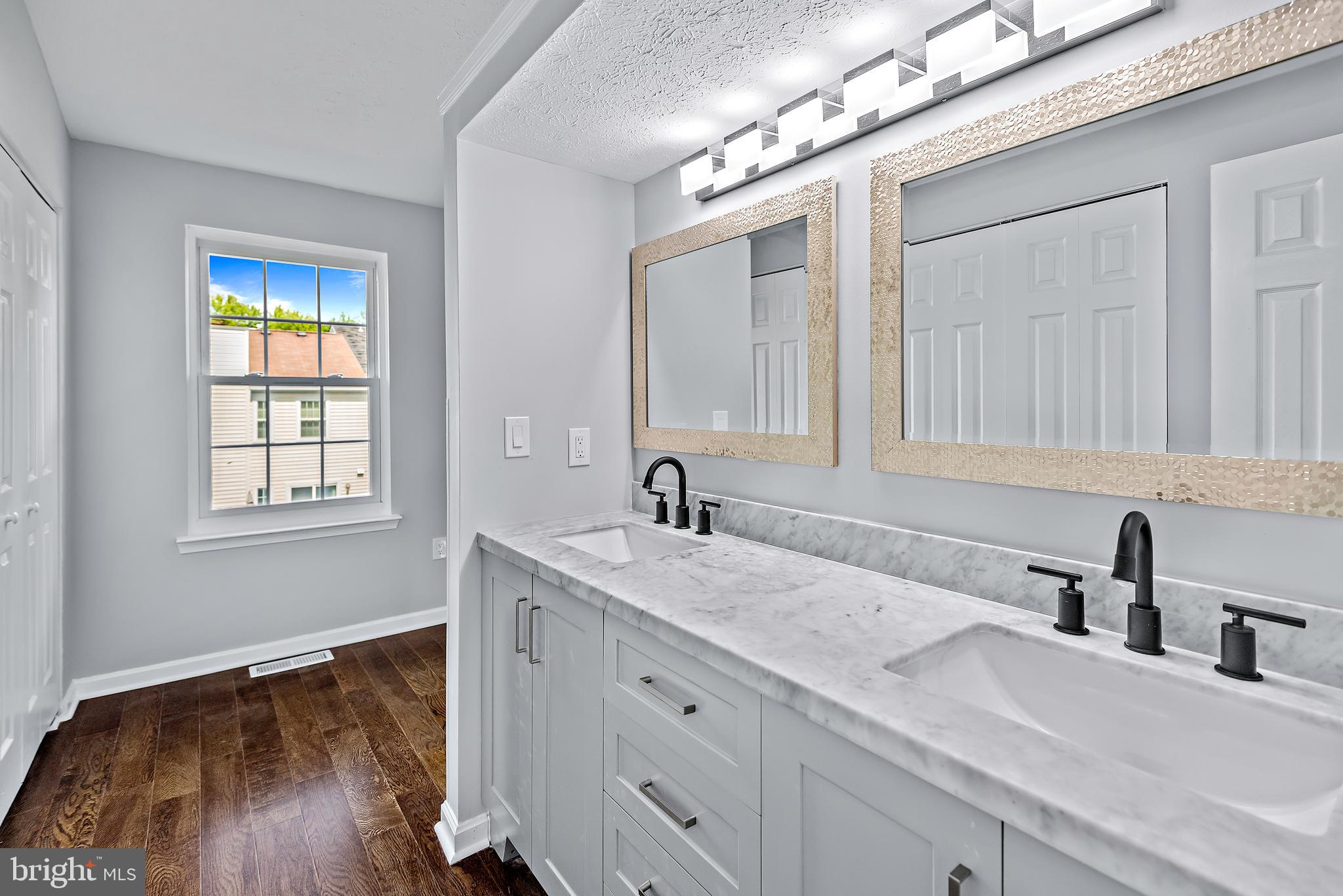 GLEN ORA PLAT FIFTEEN - Residential