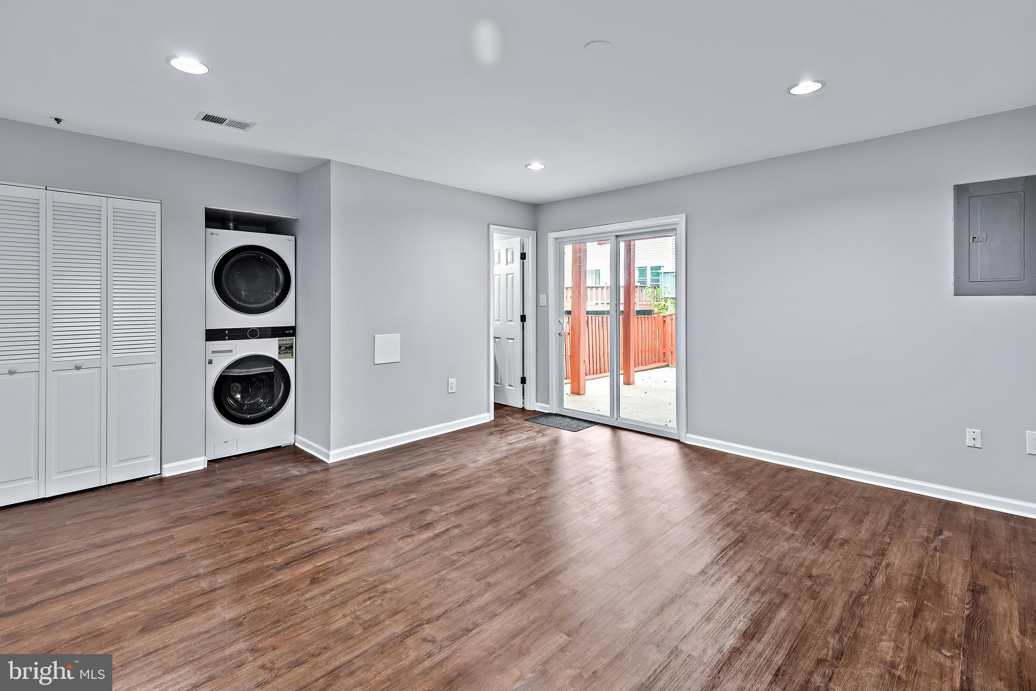 GLEN ORA PLAT FIFTEEN - Residential