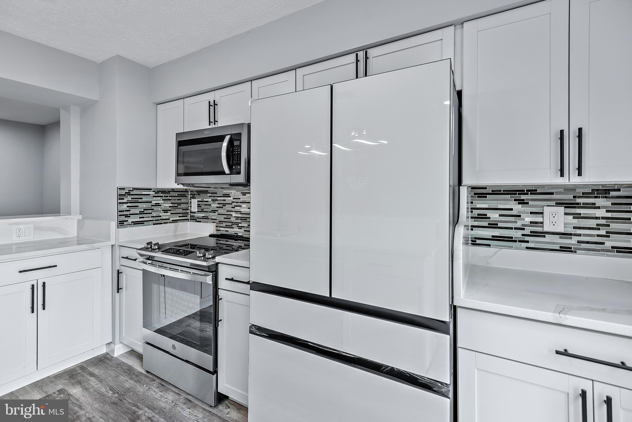 GLEN ORA PLAT FIFTEEN - Residential