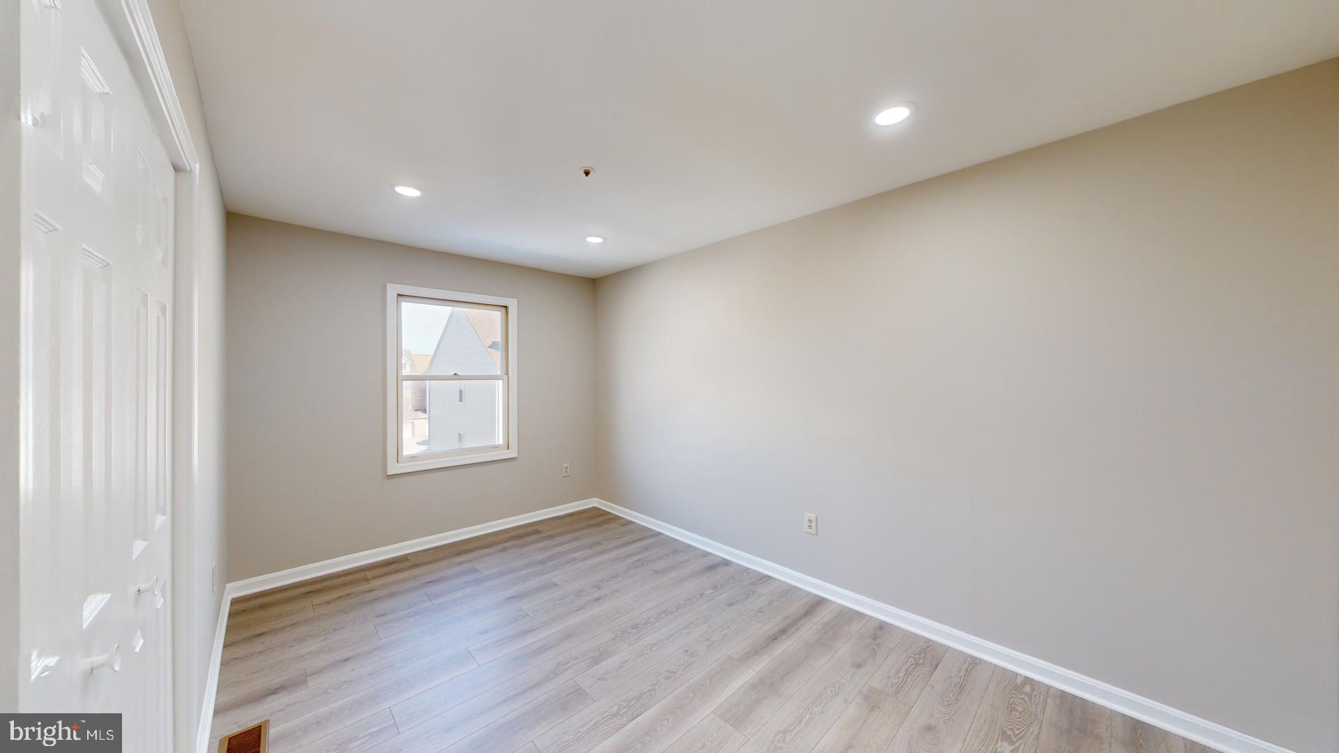 CLINTON DALE TOWNHOUSES - Residential