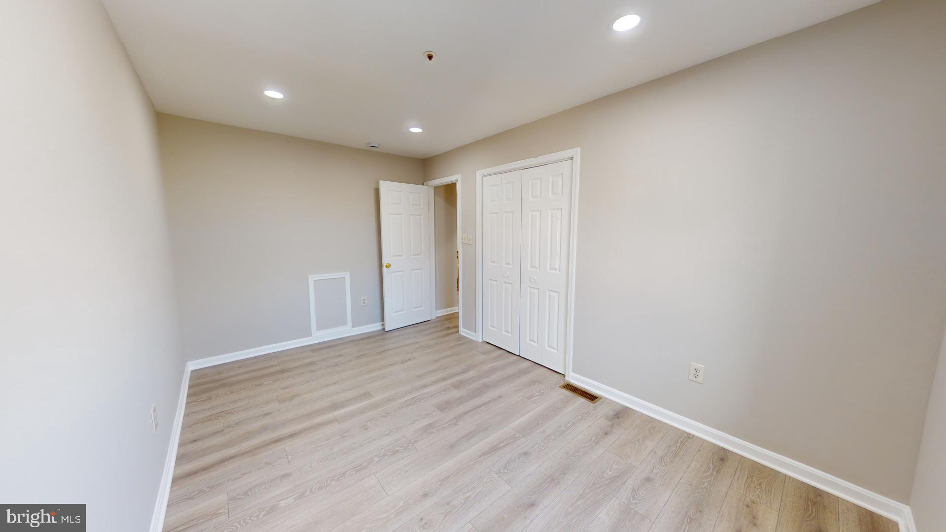 CLINTON DALE TOWNHOUSES - Residential