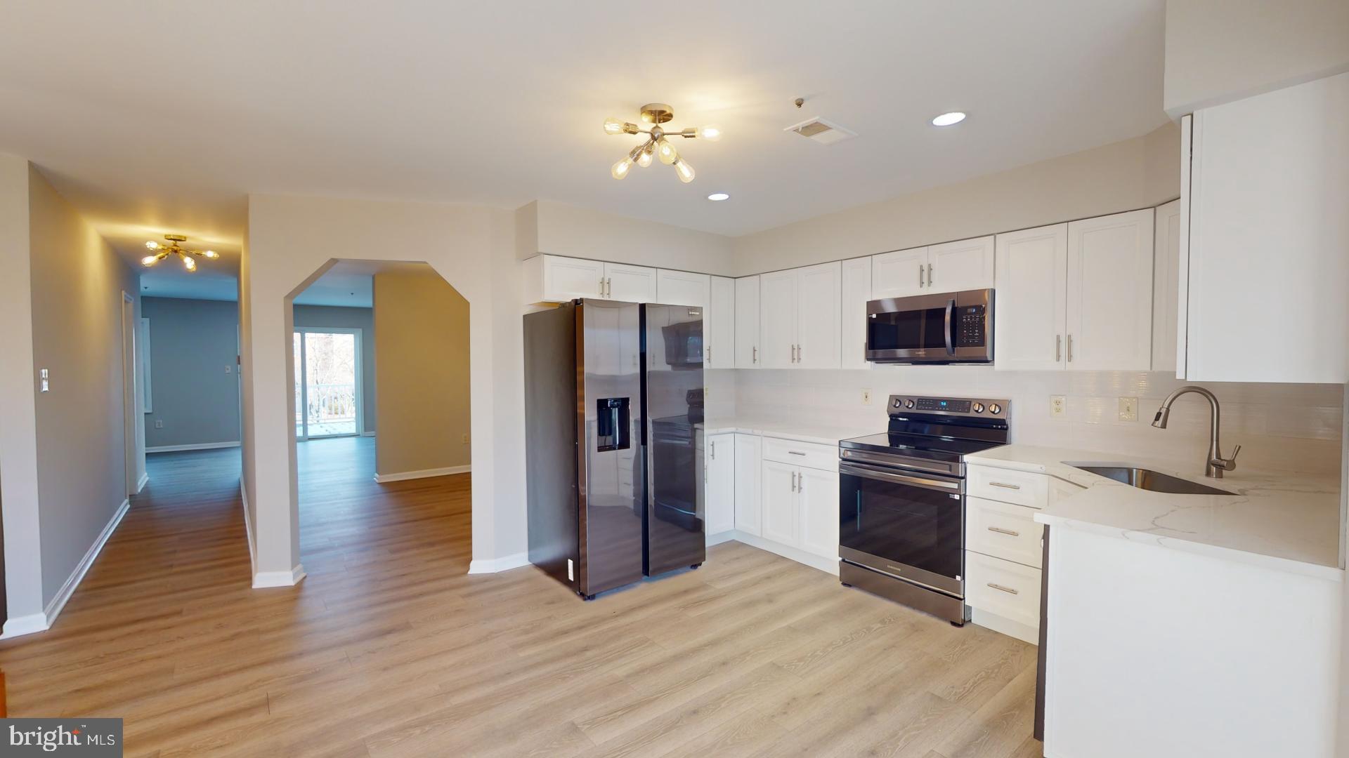 CLINTON DALE TOWNHOUSES - Residential