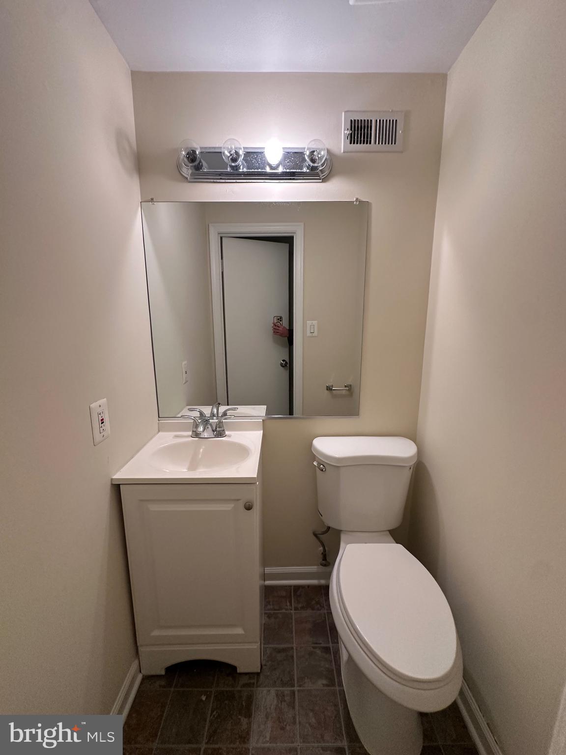 MARINE OAKS VILLAGE - Residential