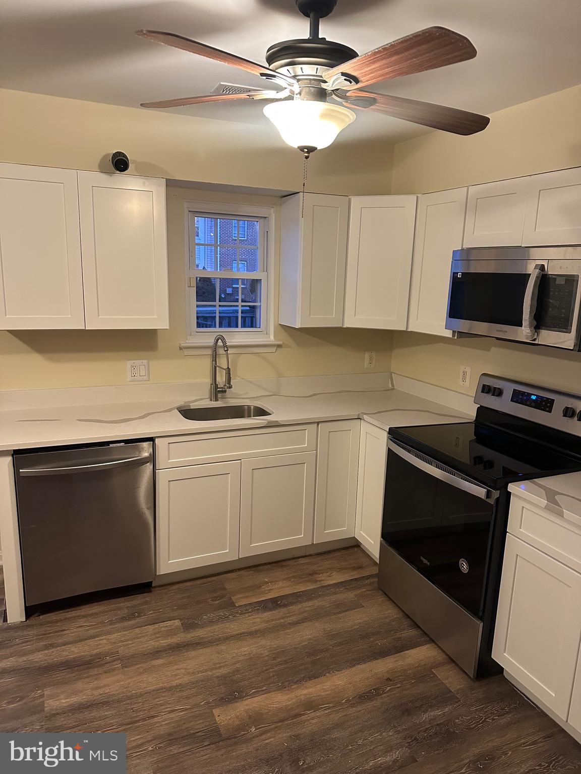 MARINE OAKS VILLAGE - Residential