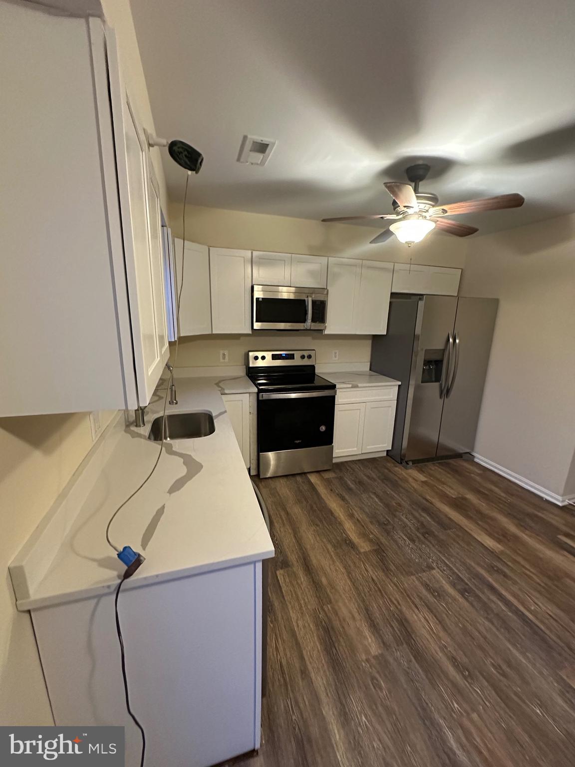 MARINE OAKS VILLAGE - Residential