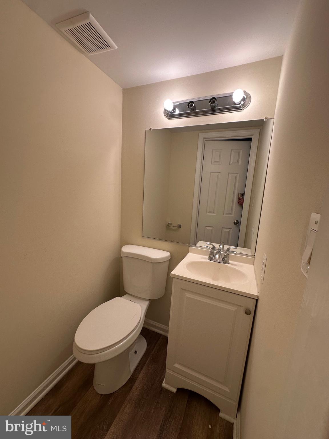 MARINE OAKS VILLAGE - Residential