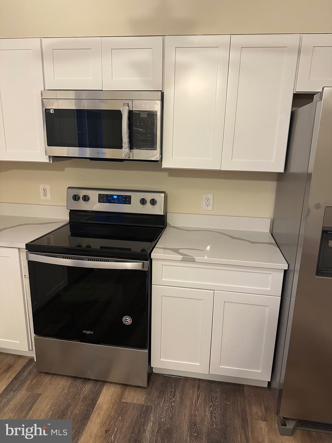 MARINE OAKS VILLAGE - Residential