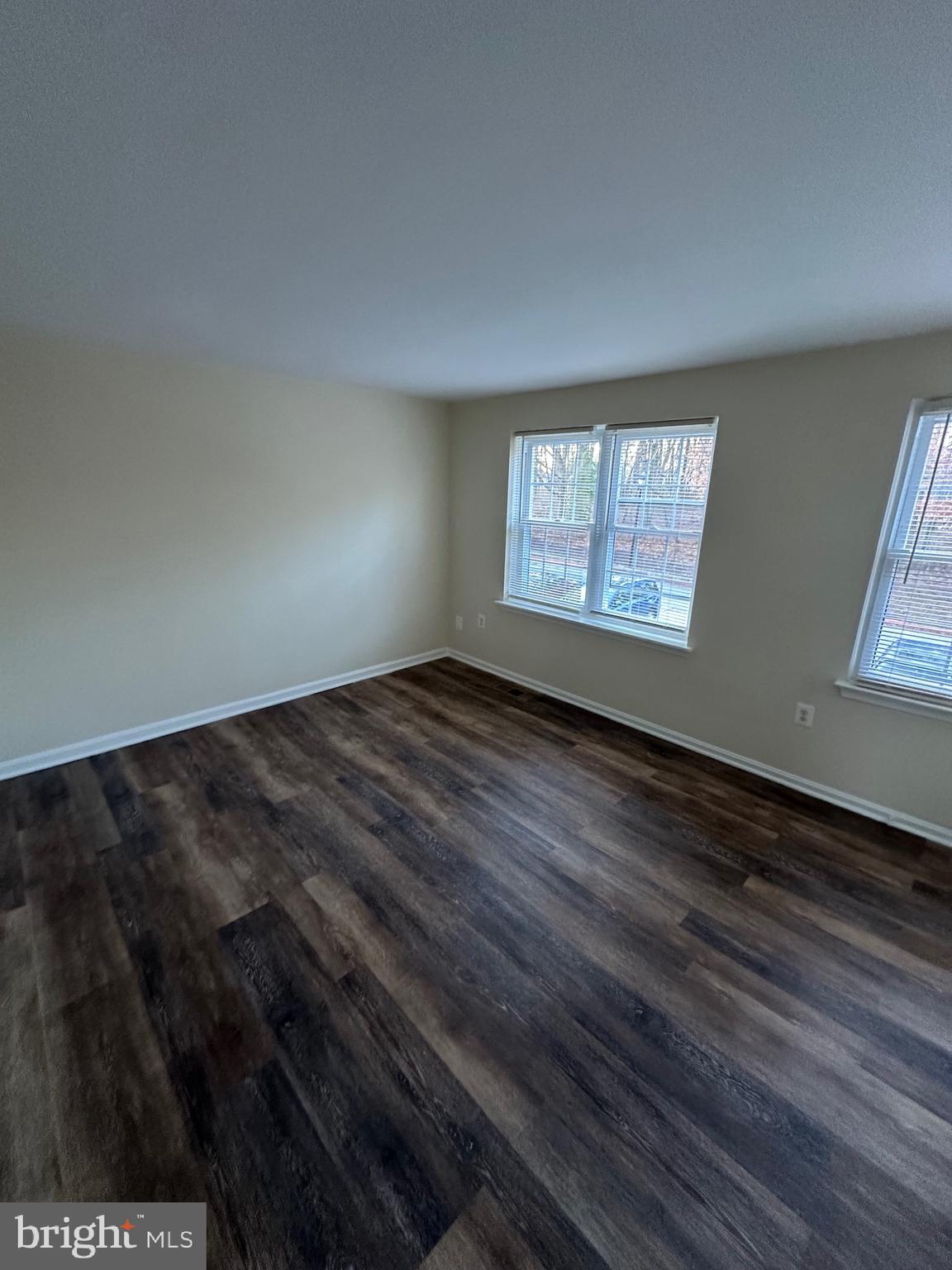 MARINE OAKS VILLAGE - Residential