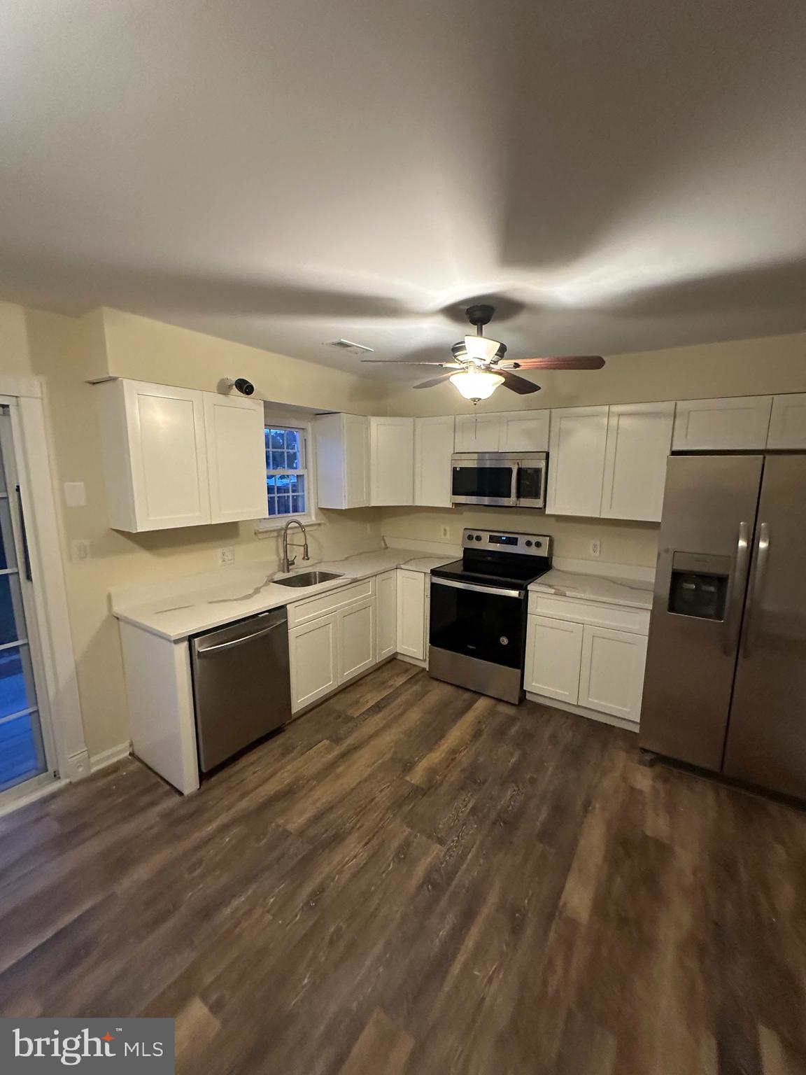 MARINE OAKS VILLAGE - Residential