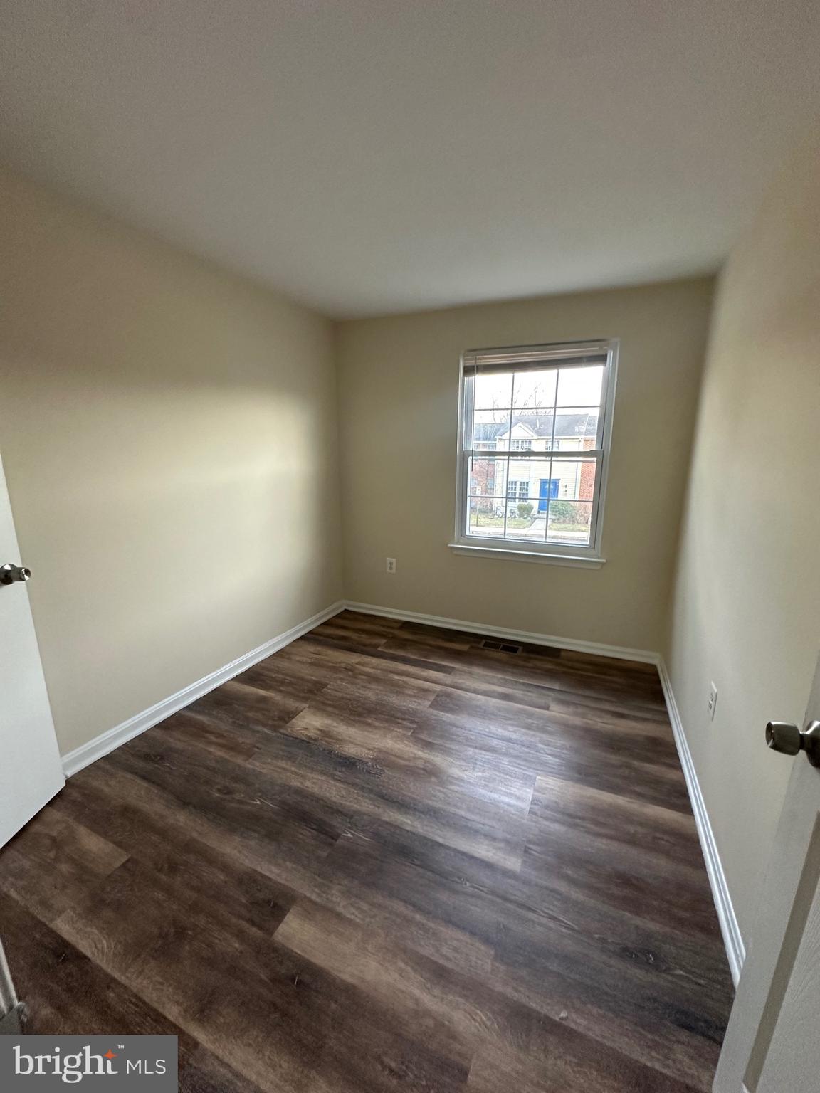 MARINE OAKS VILLAGE - Residential