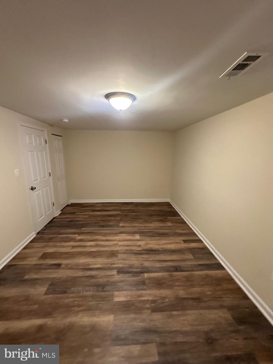 MARINE OAKS VILLAGE - Residential