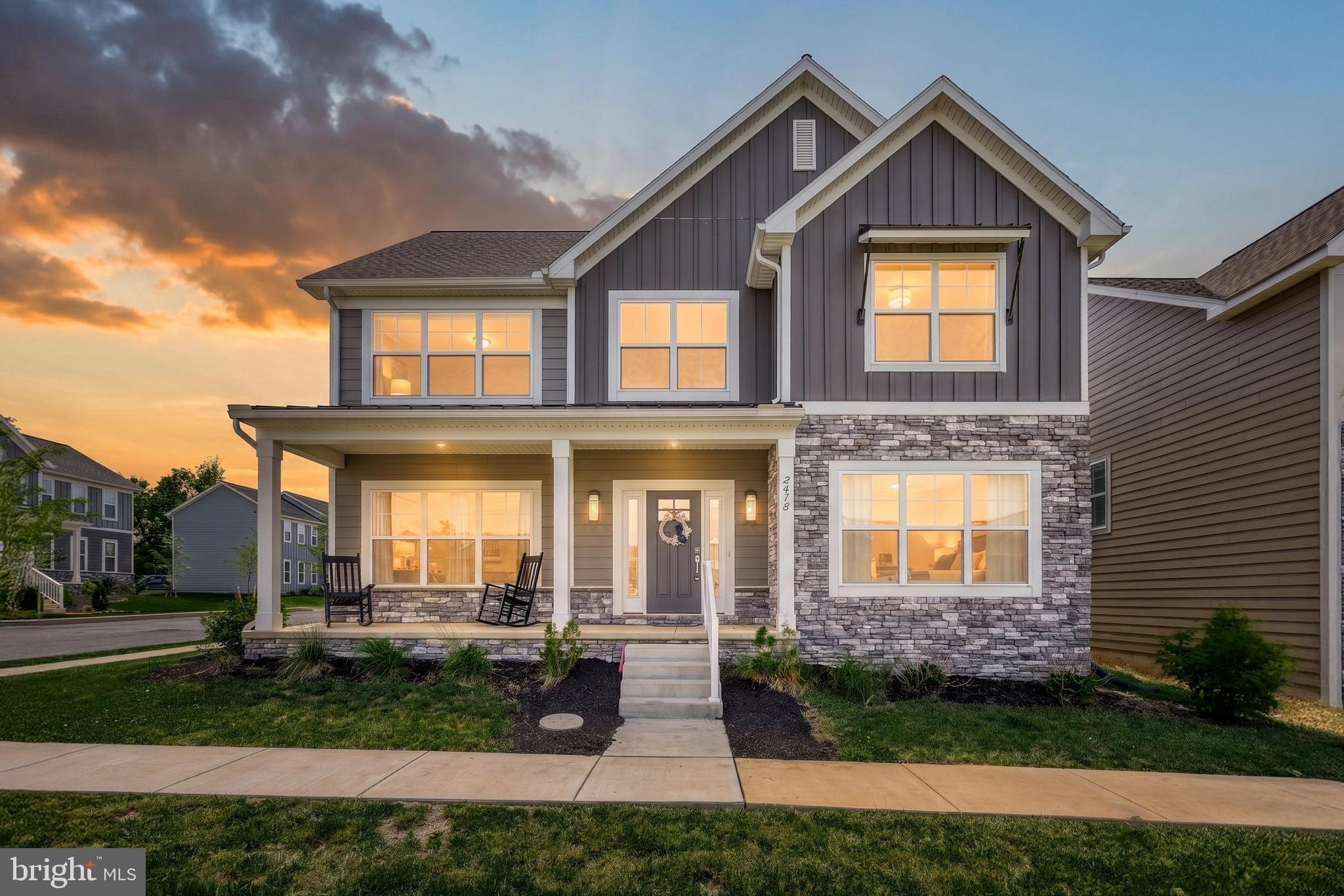 2418 HAWTHORNE DRIVE