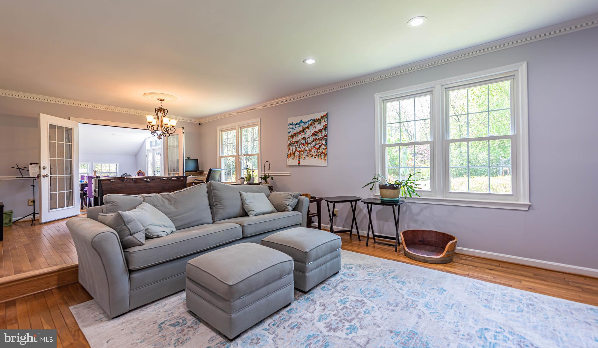 LOCUST HILL - Residential Lease