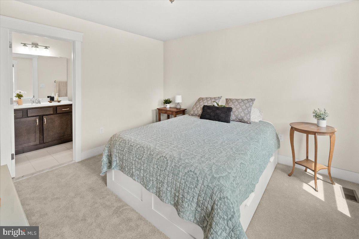 DOWNTOWN FREDERICK - Residential