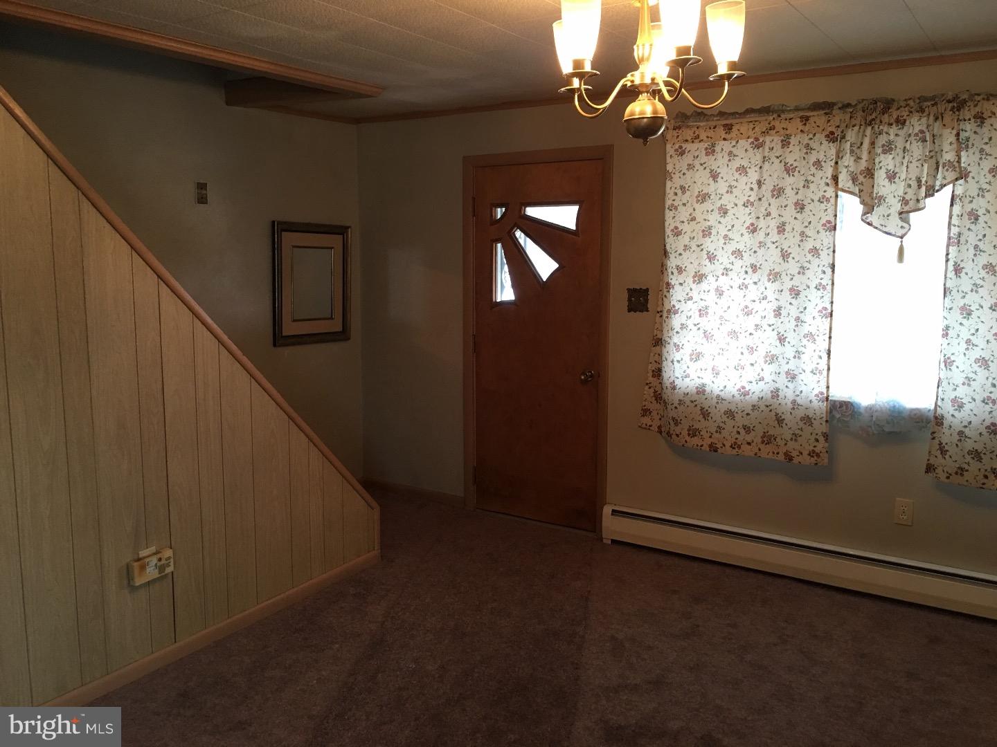 NEW MINERSVILLE - Residential