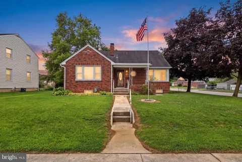 MLS: PAYK2108816