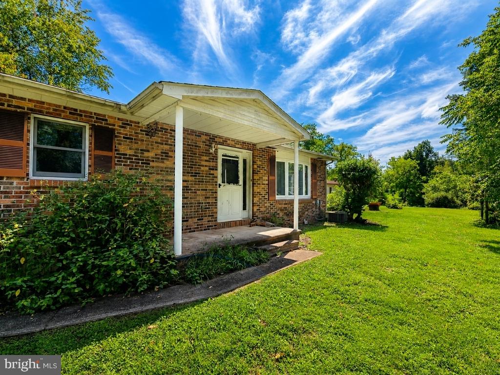 5 PEACH ROAD