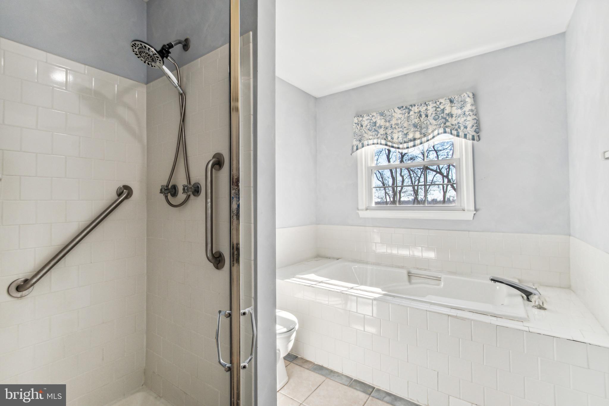 CHAPEL HILL - Residential