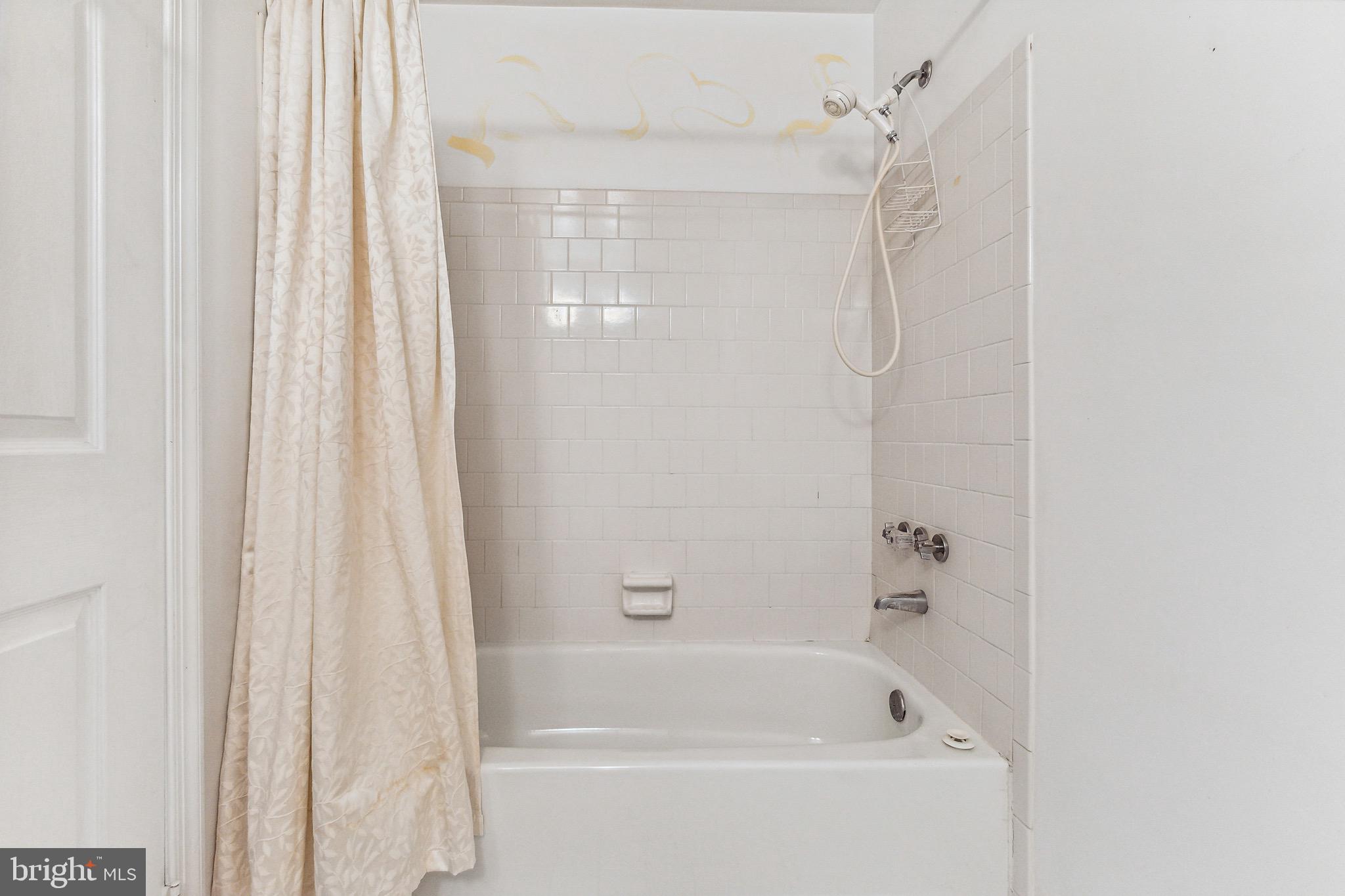 CHAPEL HILL - Residential