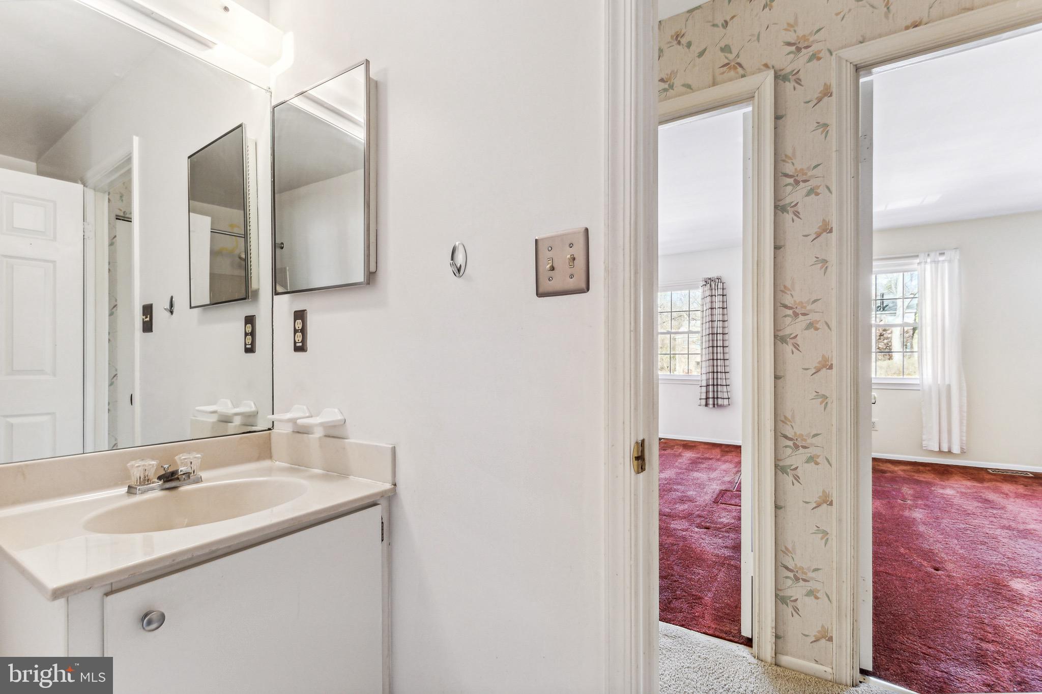 CHAPEL HILL - Residential