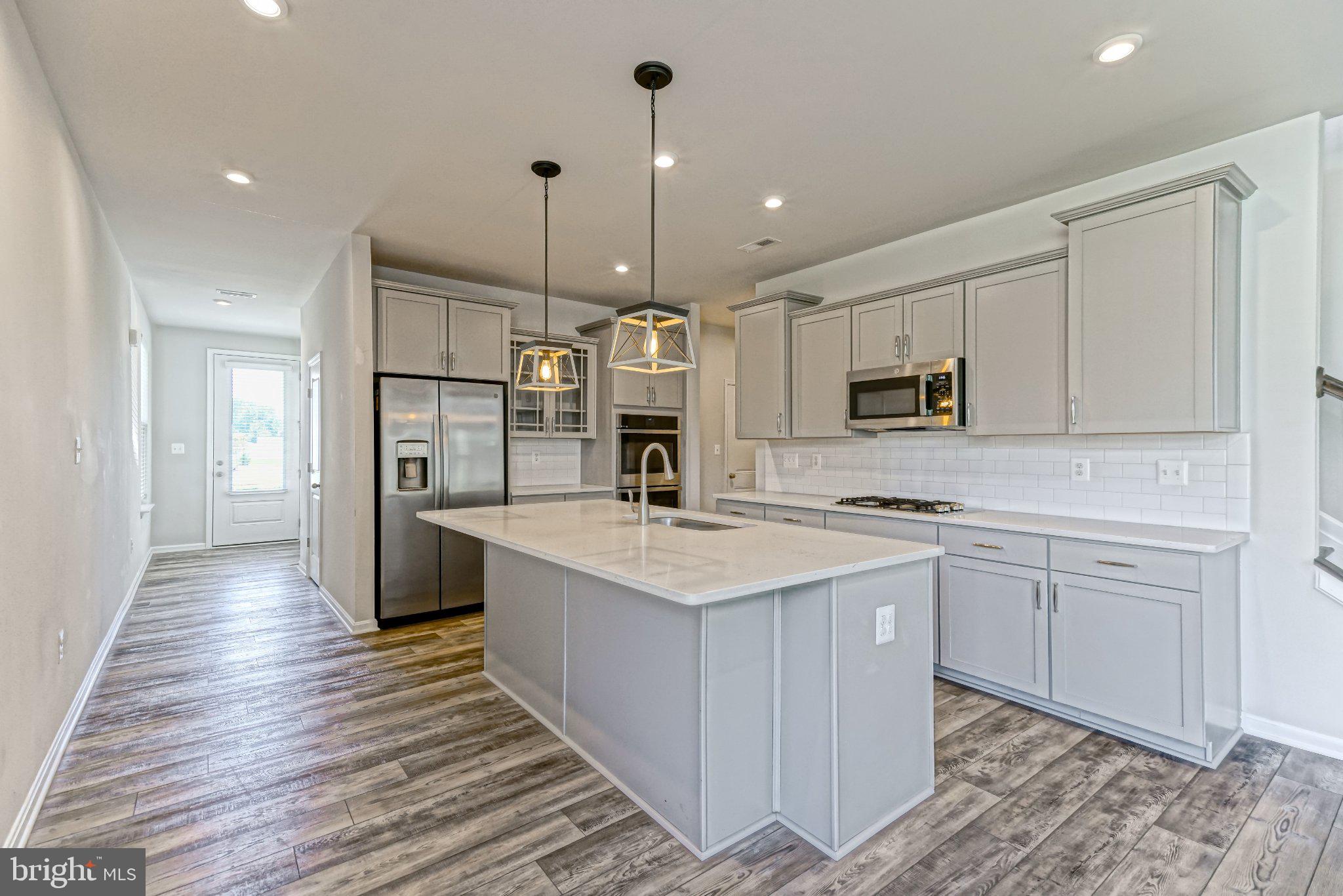 33155 OYSTER COVE DRIVE