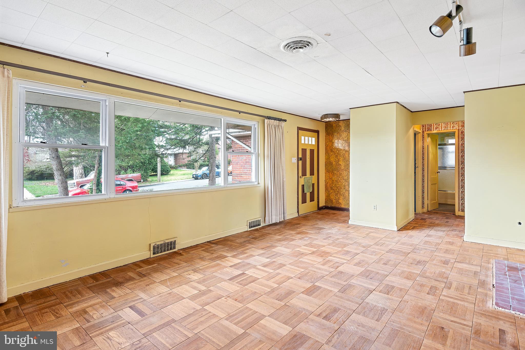 CARROLL KNOLLS - Residential