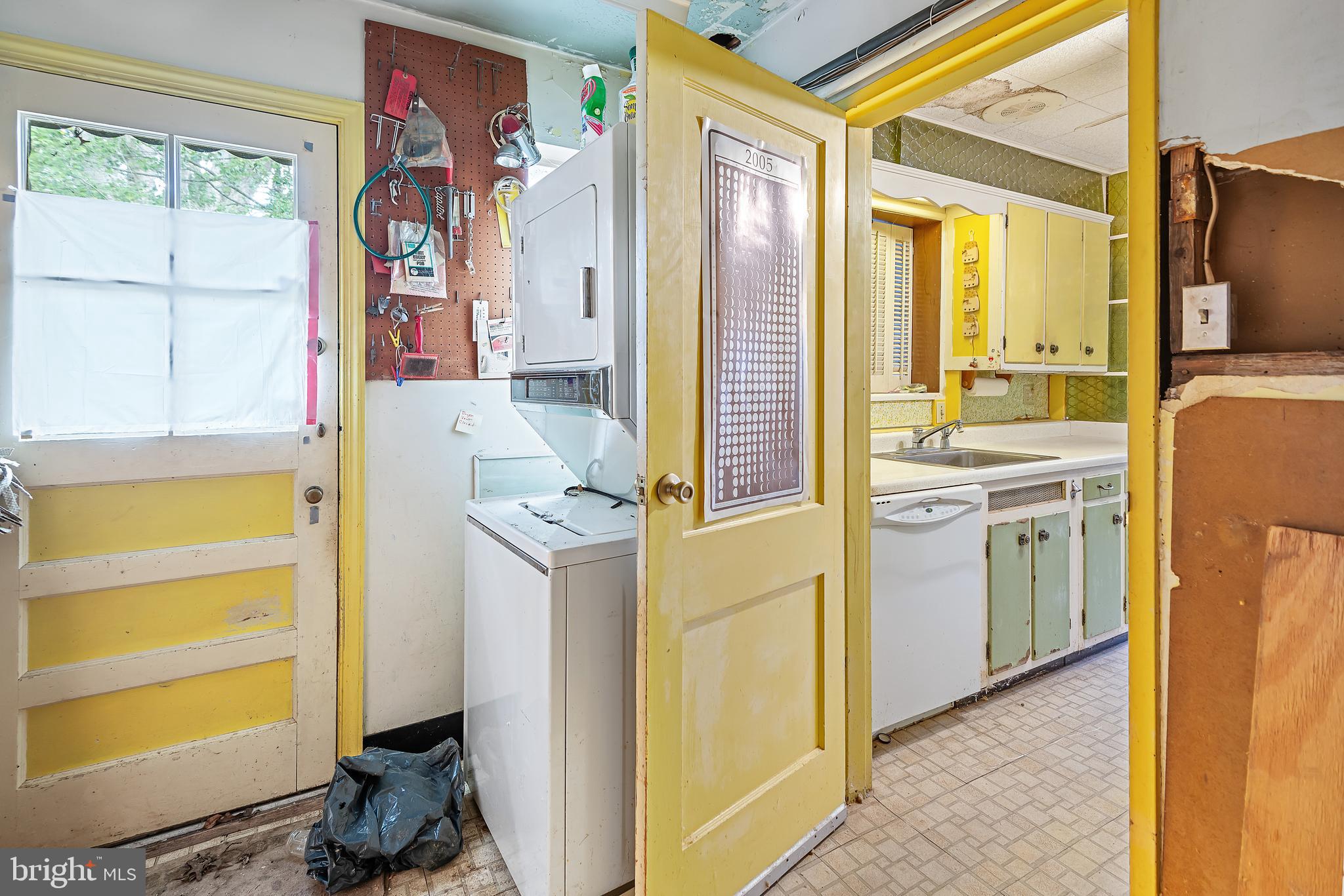 CARROLL KNOLLS - Residential