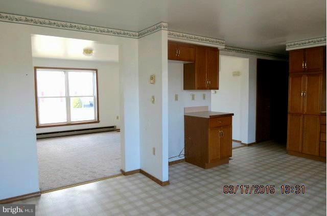 SPRINGFIELD VILLAGE - Residential