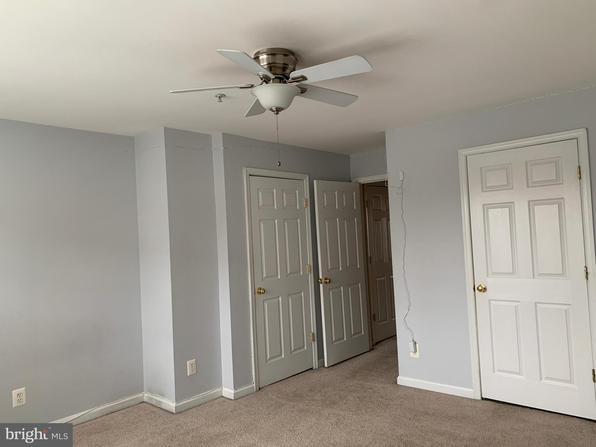 GUNSTON COMMONS - Residential Lease