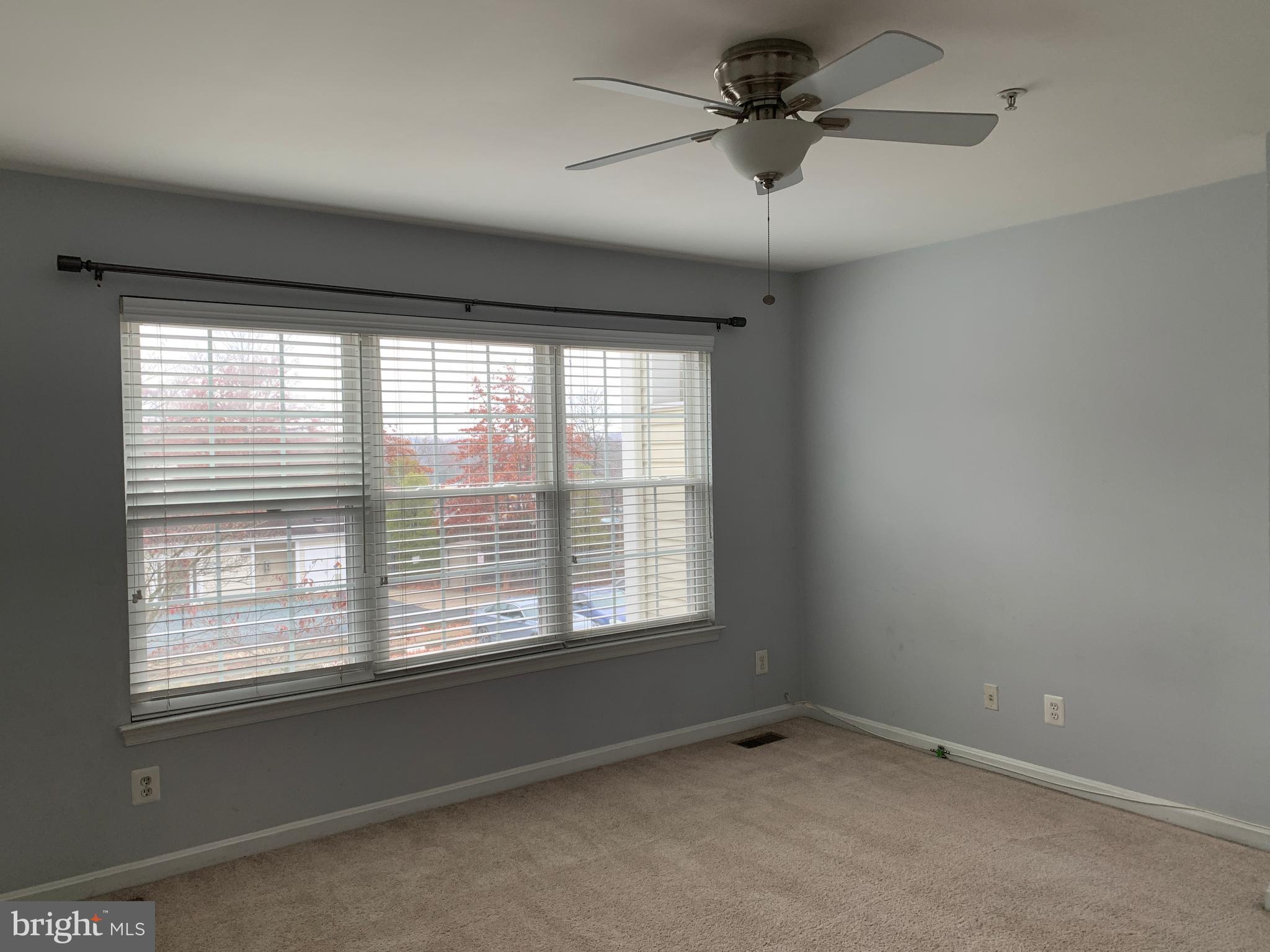 GUNSTON COMMONS - Residential Lease