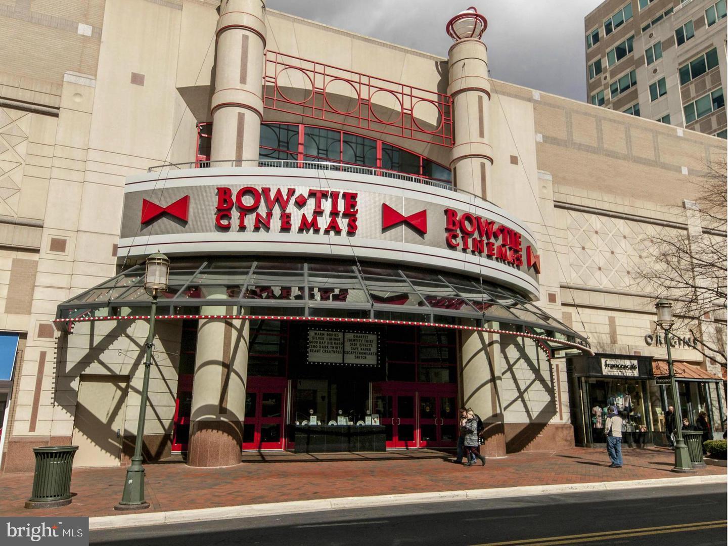 CARLTON HOUSE - Residential