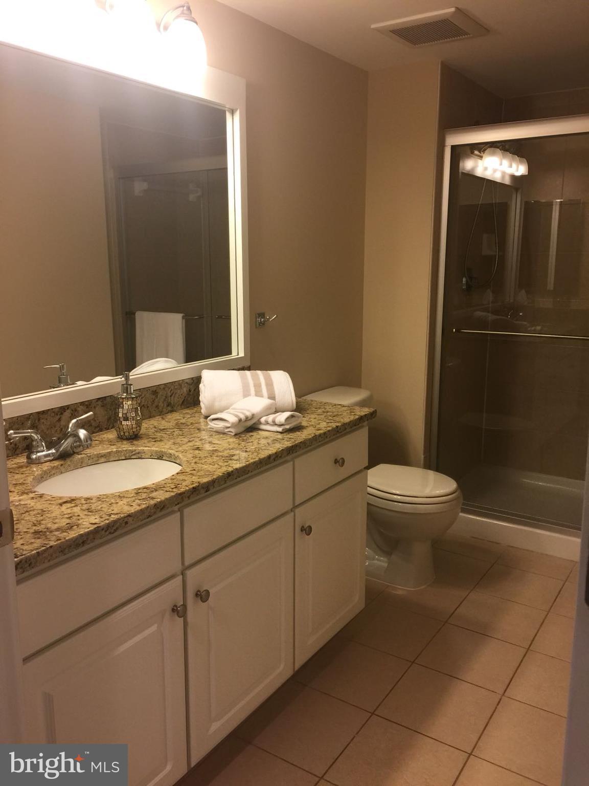 CARLTON HOUSE - Residential